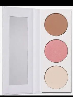 Well People Power Contour Face Trio Empowerment 0.28oz